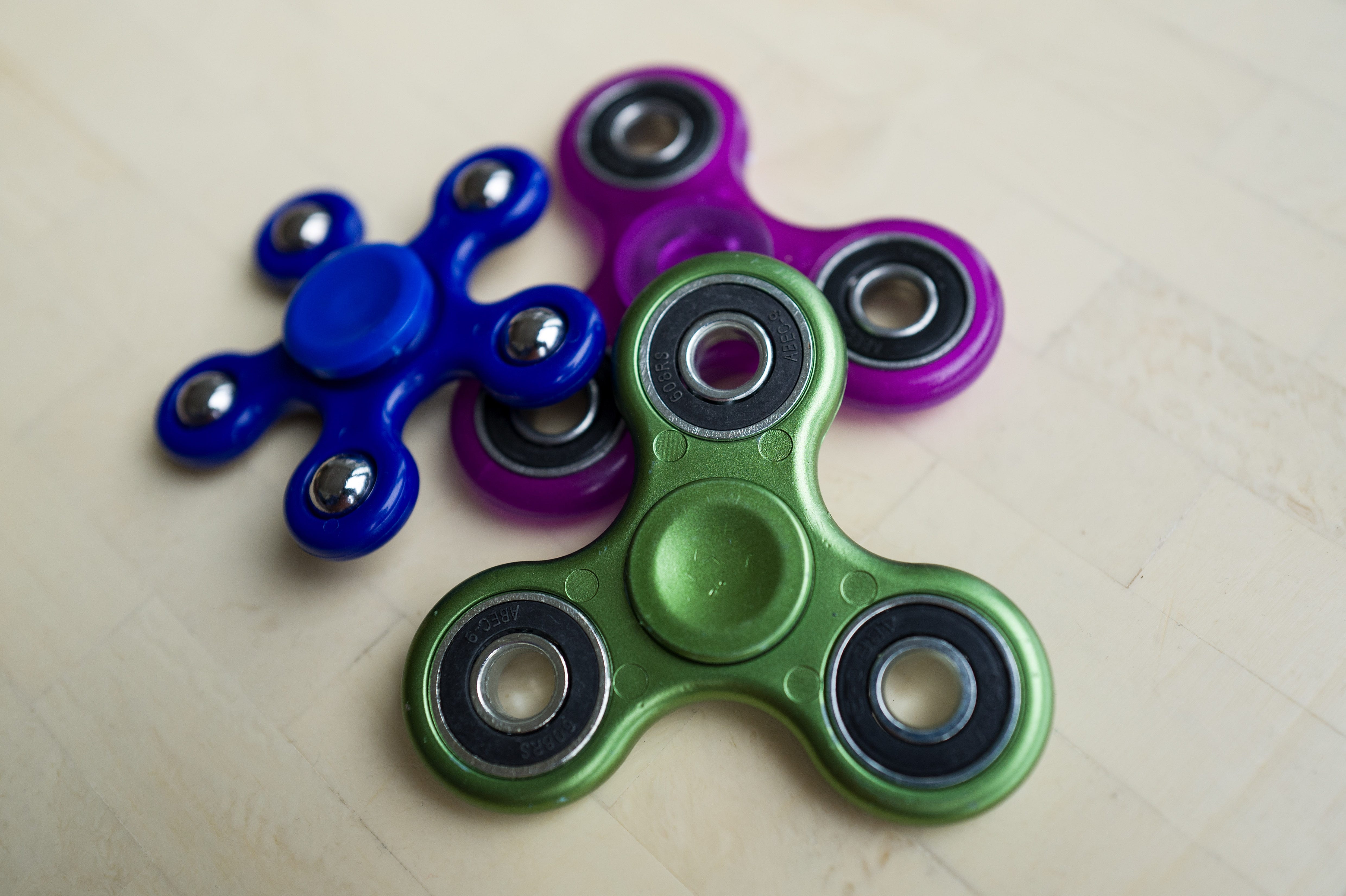 fidget spinner and autism